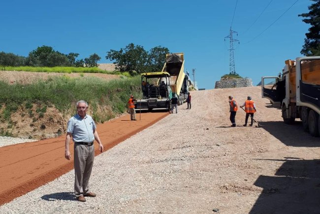 Ovaakça Çeşmebaşı Mahallesi Mevlana Caddesi Uzatılıyor